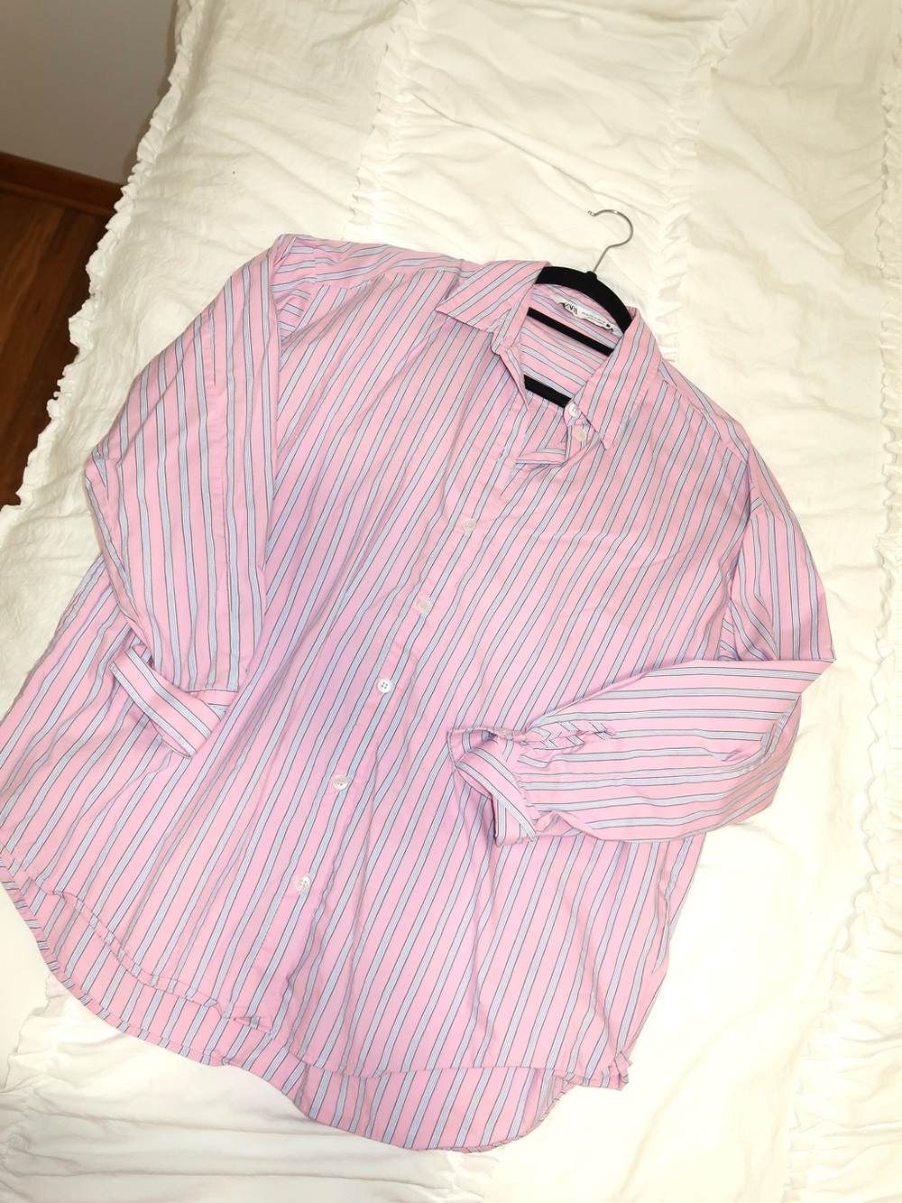 Zara Women’s Pink and Blue Striped Button-Down Shirt
